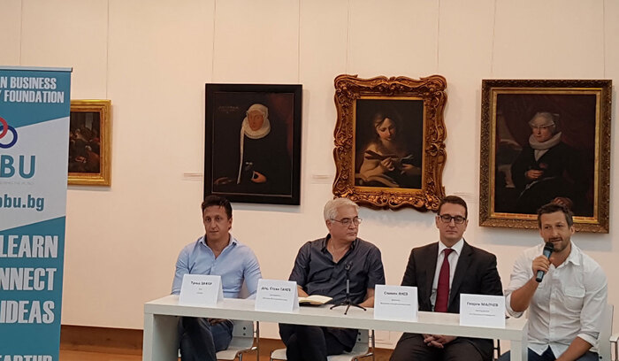 bbu-startup-school-press-re_700x700_fit_478b24840a