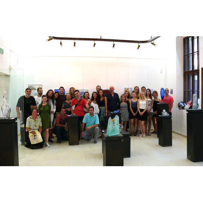 snimka-4-4_700x700_pad_478b24840a