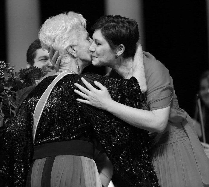 veroniva-simeoni-1_700x700_fit_478b24840a