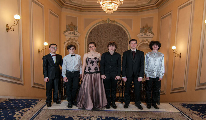 horovits-1_700x700_fit_478b24840a