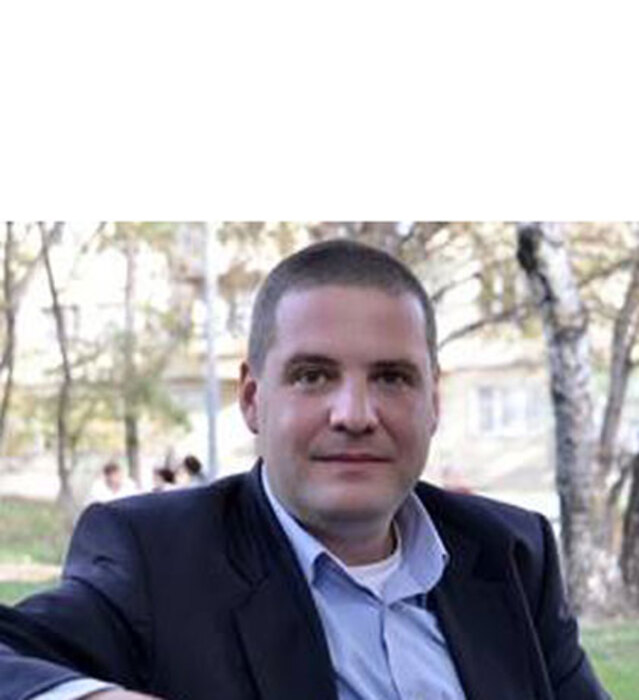 d-r-kiril-avramov-2_700x700_fit_478b24840a