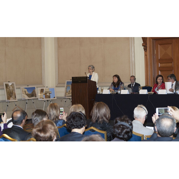 snimki-11_700x700_pad_478b24840a