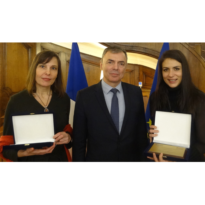 phd1_700x700_pad_478b24840a