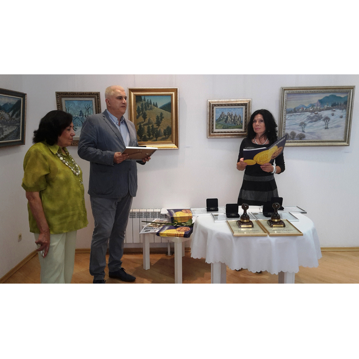 turnev_700x700_pad_478b24840a