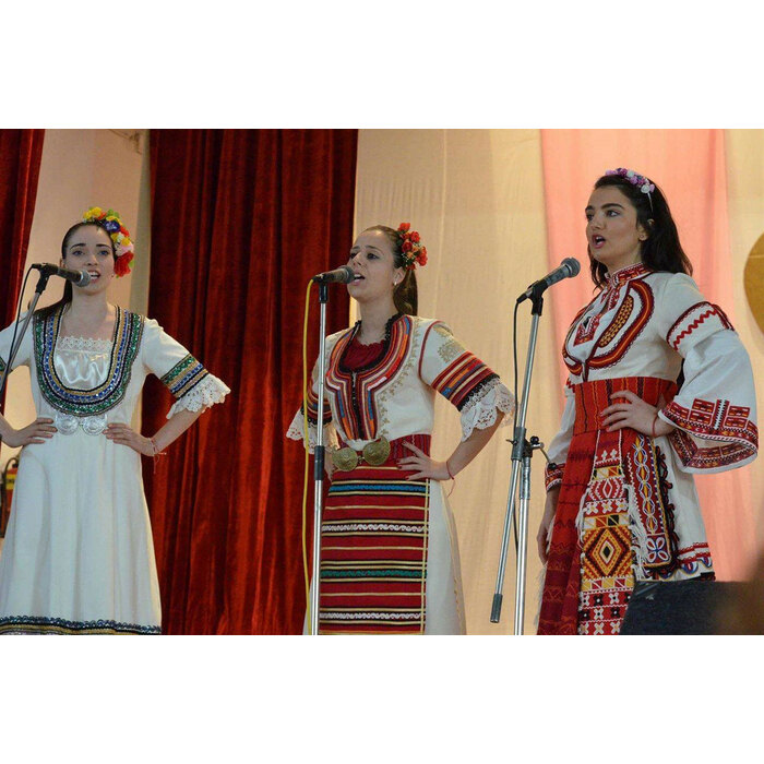 izvorche-2-2_700x700_pad_478b24840a