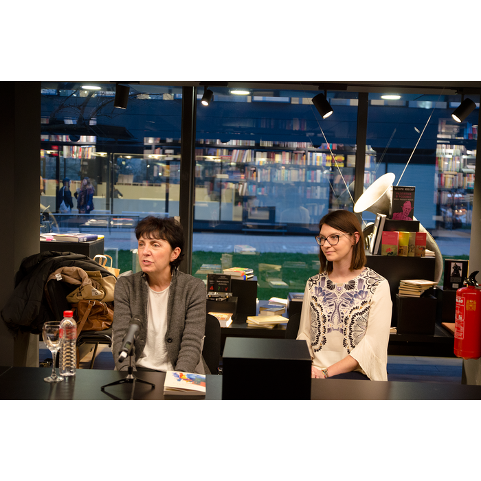 dsc-0111_700x700_pad_478b24840a