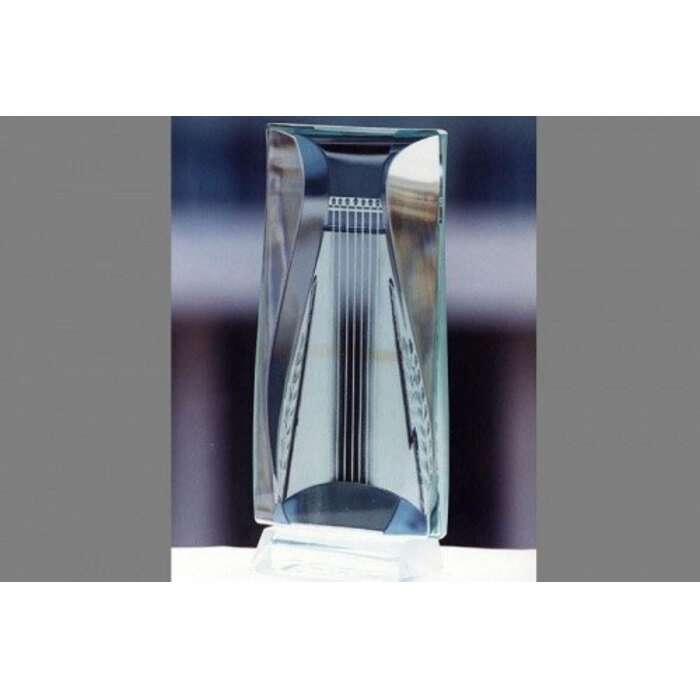 lira-2-2_700x700_pad_478b24840a