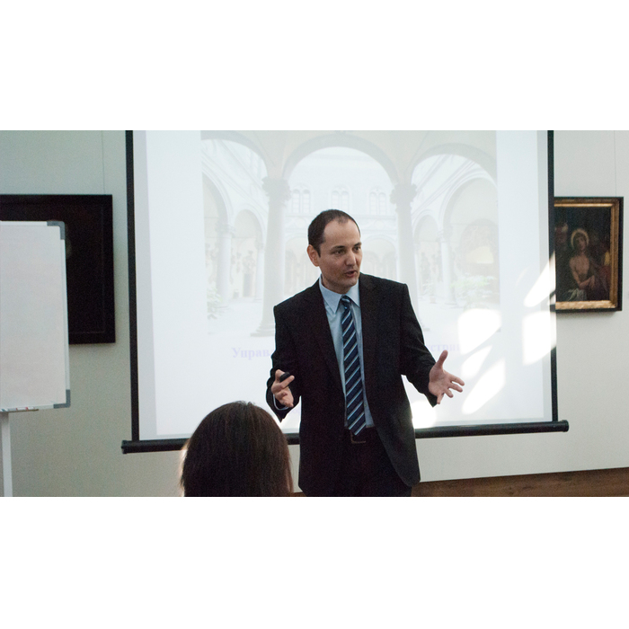 sgurev0_700x700_pad_478b24840a