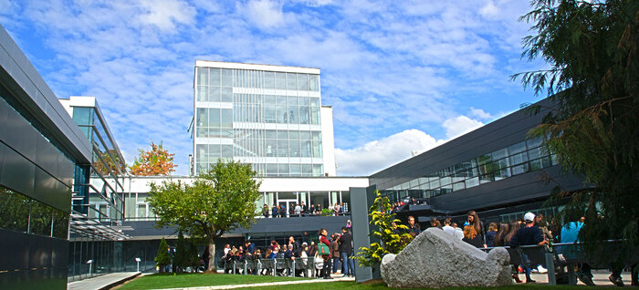 news-nbu-bg_700x700_fit_478b24840a