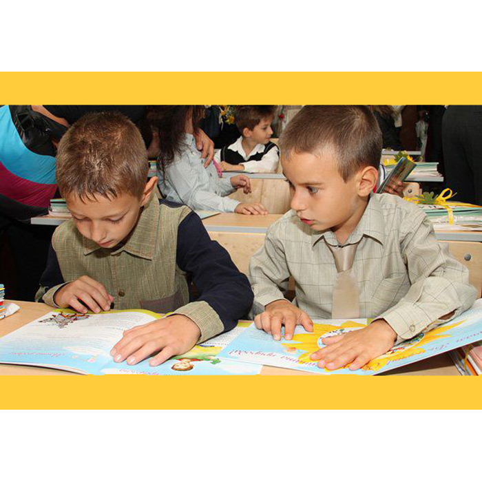 20130905-0099_700x700_pad_478b24840a