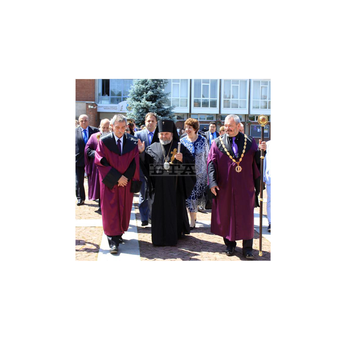 www-bta_700x700_pad_478b24840a