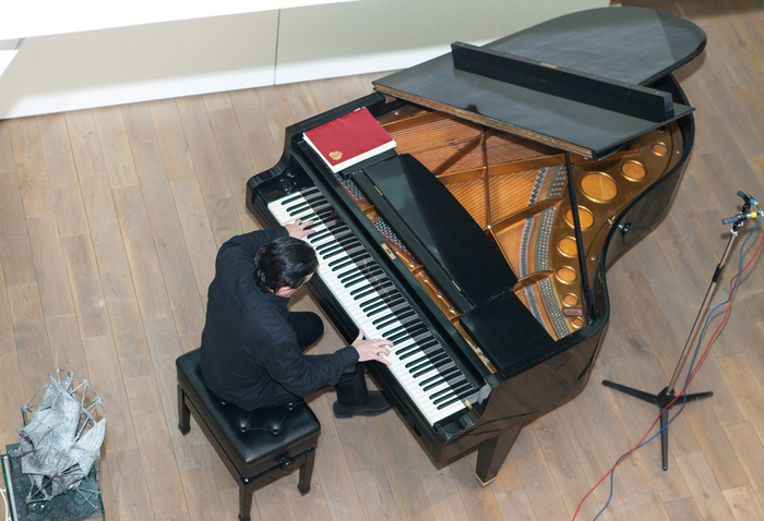 la1_700x700_fit_478b24840a