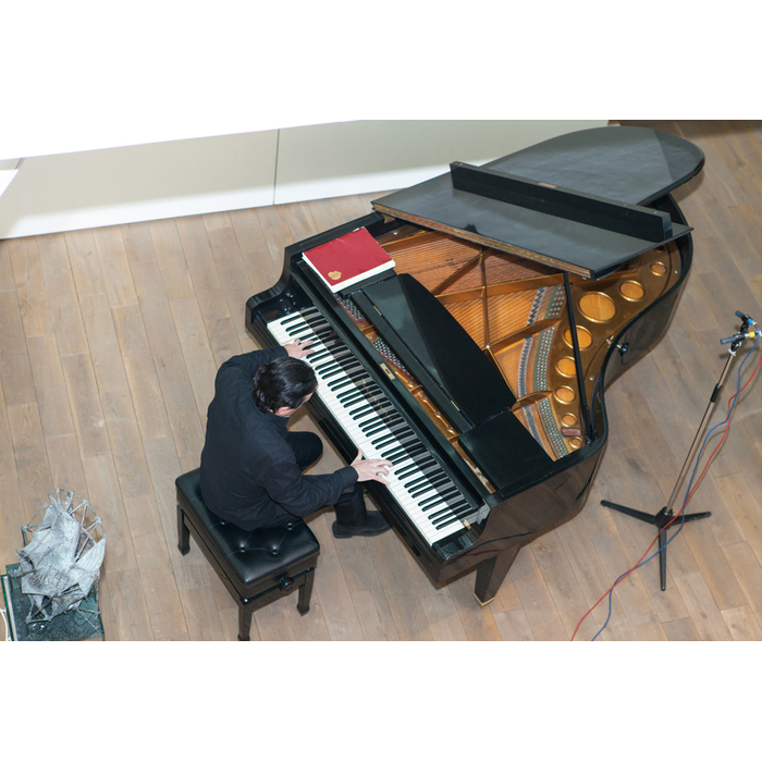 la1_700x700_pad_478b24840a