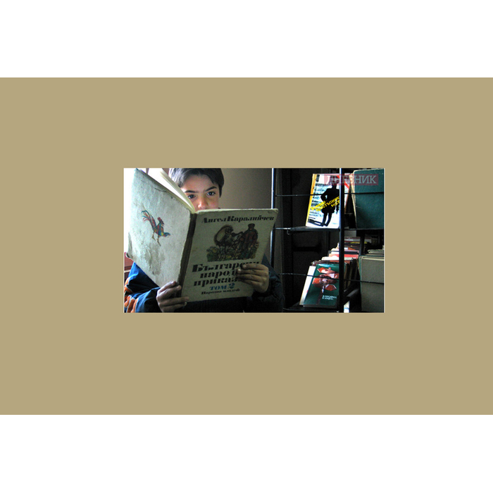 mk_700x700_pad_478b24840a