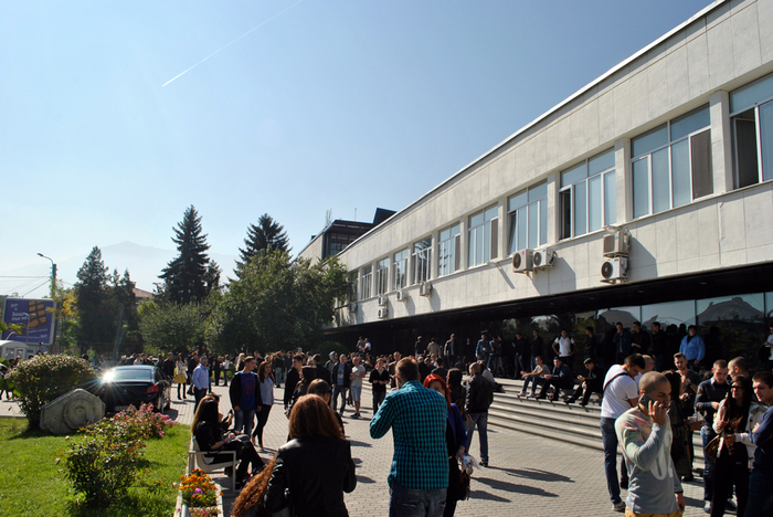 dsc0328_700x700_fit_478b24840a