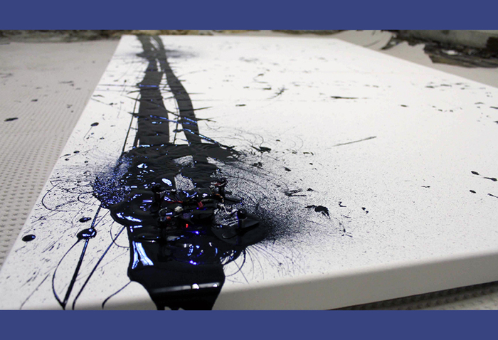 d_700x700_fit_478b24840a