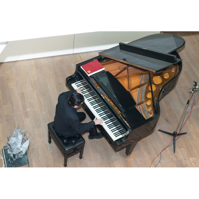 lala_700x700_pad_478b24840a