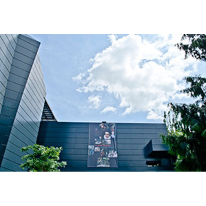 muzeite_700x700_pad_478b24840a