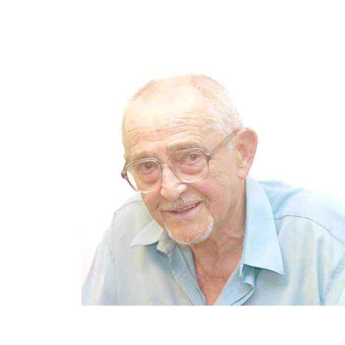 leon-daniel01-web-copy_700x700_pad_478b24840a