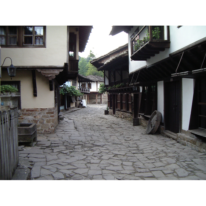 etura-gabrovo-we-bjpg_700x700_pad_478b24840a