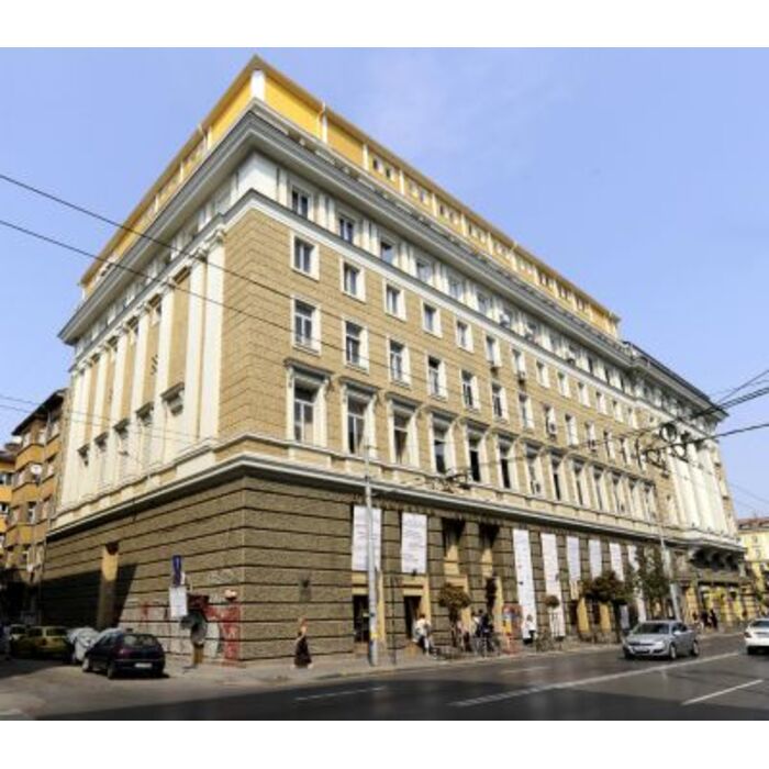 natfiz-bg-03_700x700_pad_478b24840a