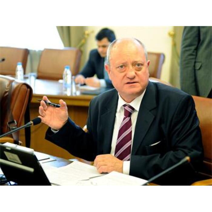 adamov-sn2-24_700x700_pad_478b24840a