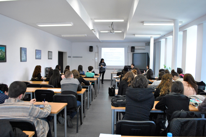 dsc0038-03_700x700_fit_478b24840a