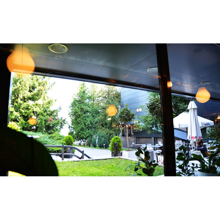 energien-sector_700x700_pad_478b24840a