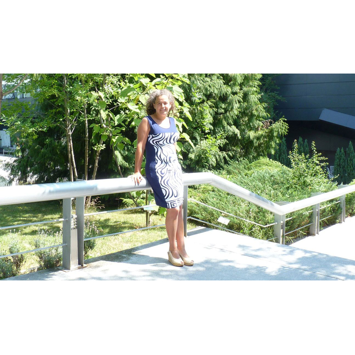 silvana_700x700_pad_478b24840a