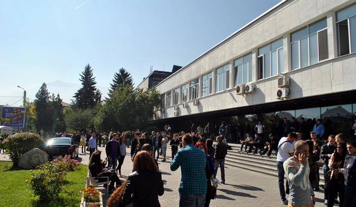 dsc0328_700x700_fit_478b24840a