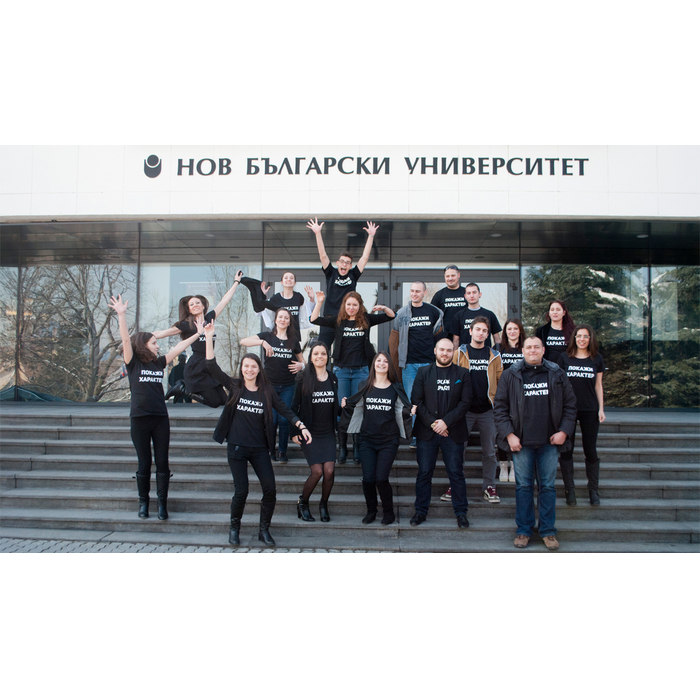 ra3_700x700_pad_478b24840a