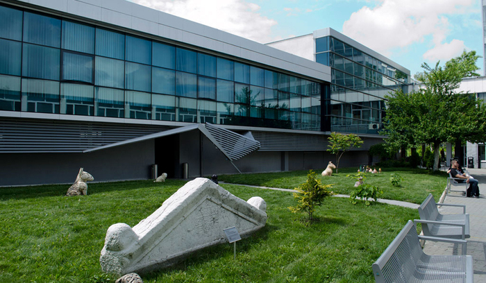 dsc0053-copy_700x700_fit_478b24840a