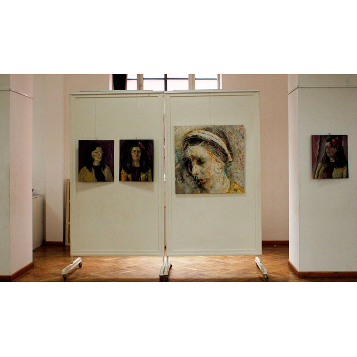 hinkov_700x700_pad_478b24840a