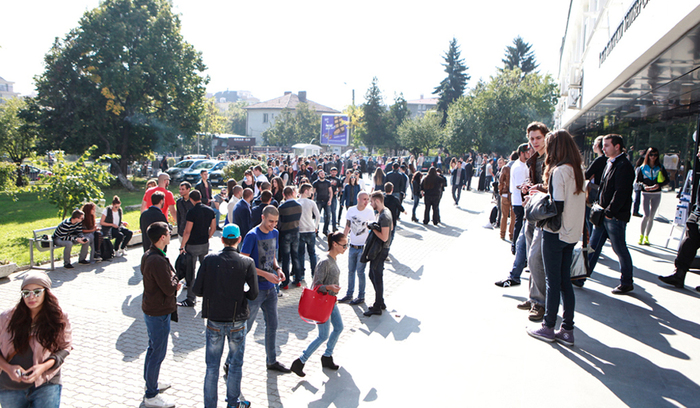 mainar-programi-1679_700x700_fit_478b24840a