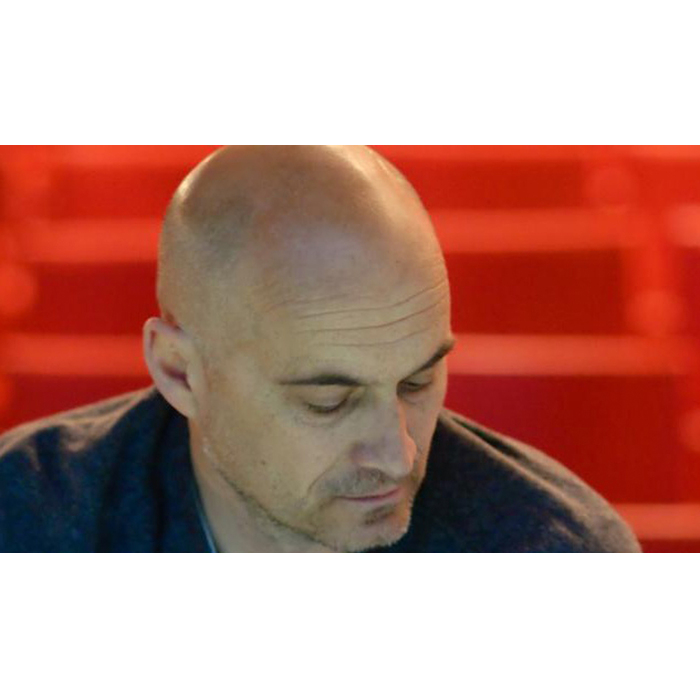 evgeni_700x700_pad_478b24840a