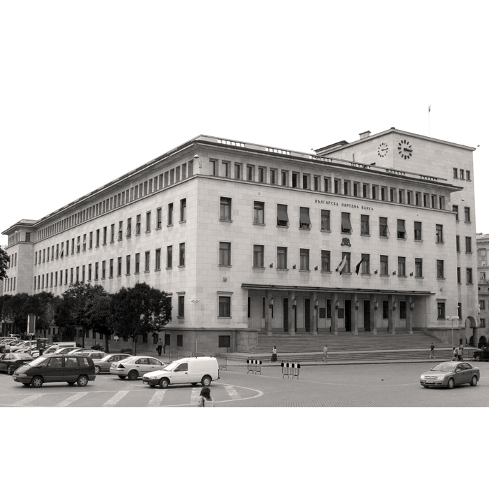 bnb_700x700_pad_478b24840a