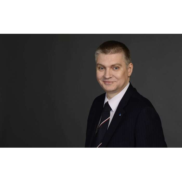 alamanovjpg_700x700_pad_478b24840a