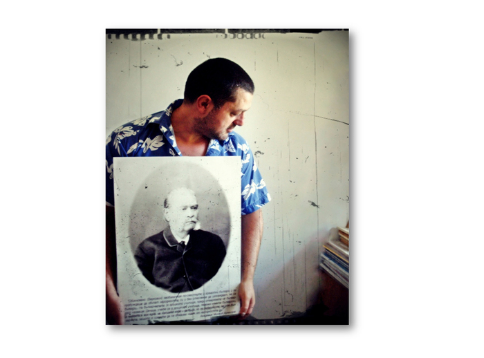 denis_700x700_fit_478b24840a