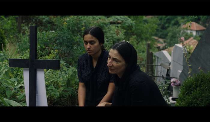 berli-2_700x700_fit_478b24840a