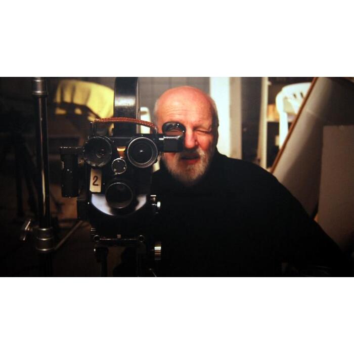 vankmajer-00-titul_700x700_pad_478b24840a