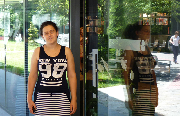 library-28-07_700x700_fit_478b24840a