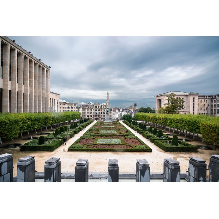 brussels_700x700_pad_478b24840a