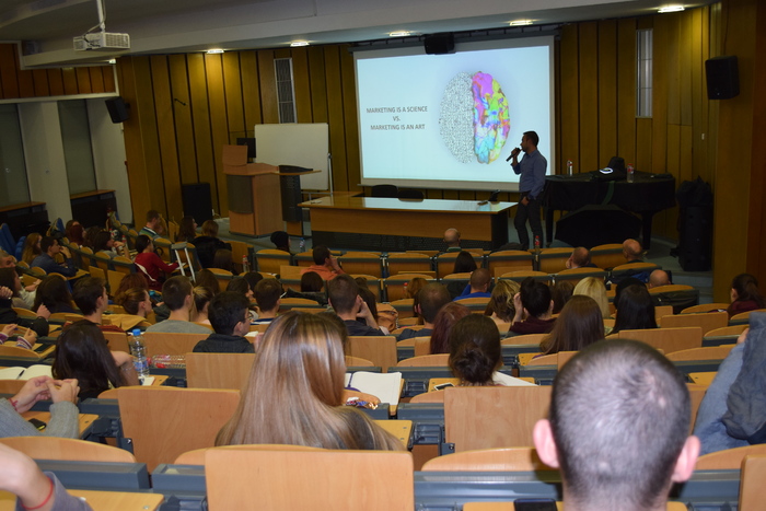 baa-nbu-27-11-2015-12_700x700_fit_478b24840a