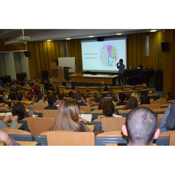 baa-nbu-27-11-2015-12_700x700_pad_478b24840a