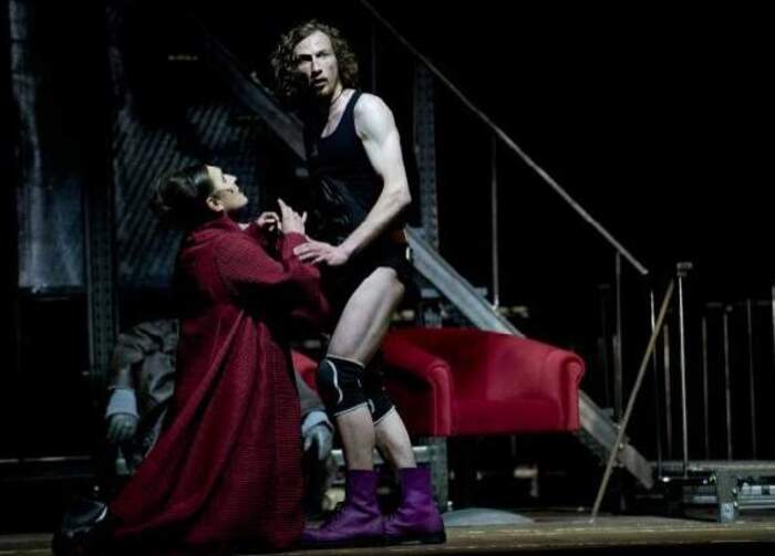 hamlet-svetlana_700x700_fit_478b24840a