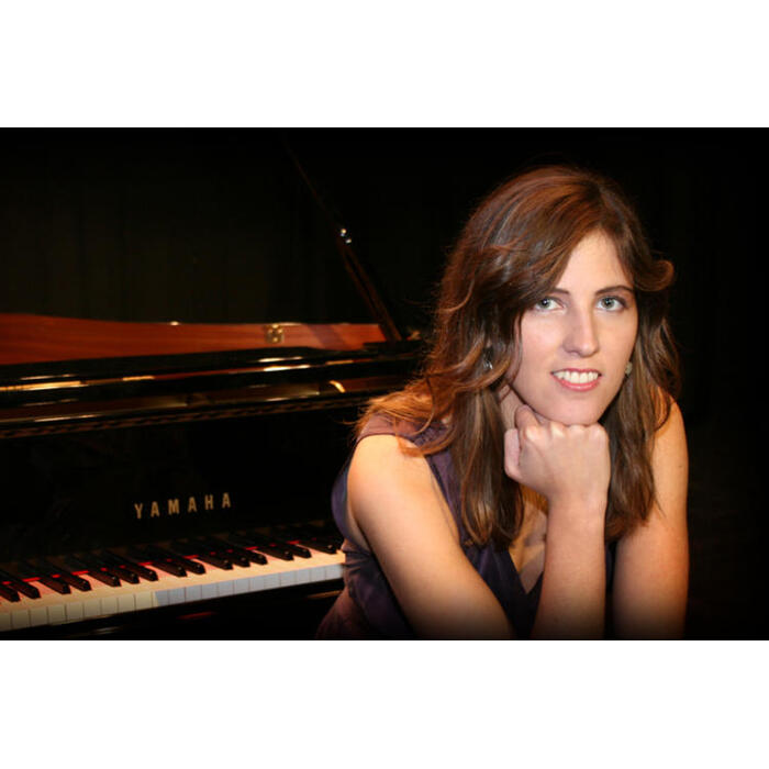 foto-m-dolores-1_700x700_pad_478b24840a