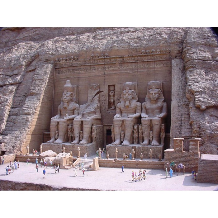 abu-a_700x700_pad_478b24840a