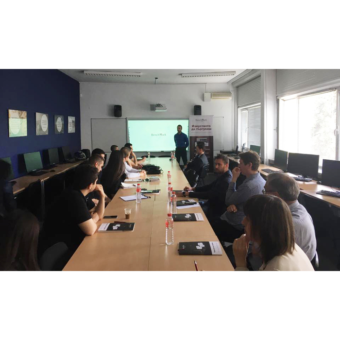 benchmark1_700x700_pad_478b24840a