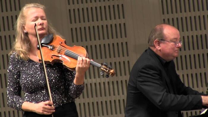 maxresdefault_700x700_fit_478b24840a