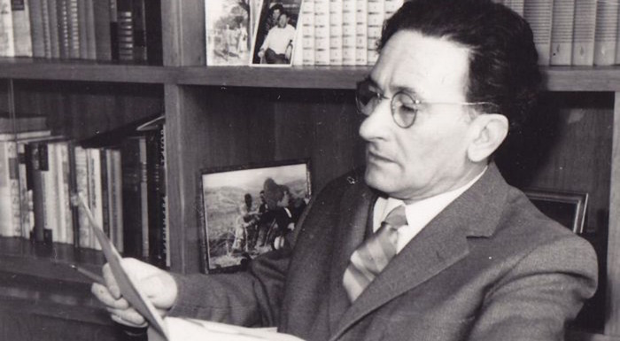 original-emiliyan-stanev-01_700x700_fit_478b24840a